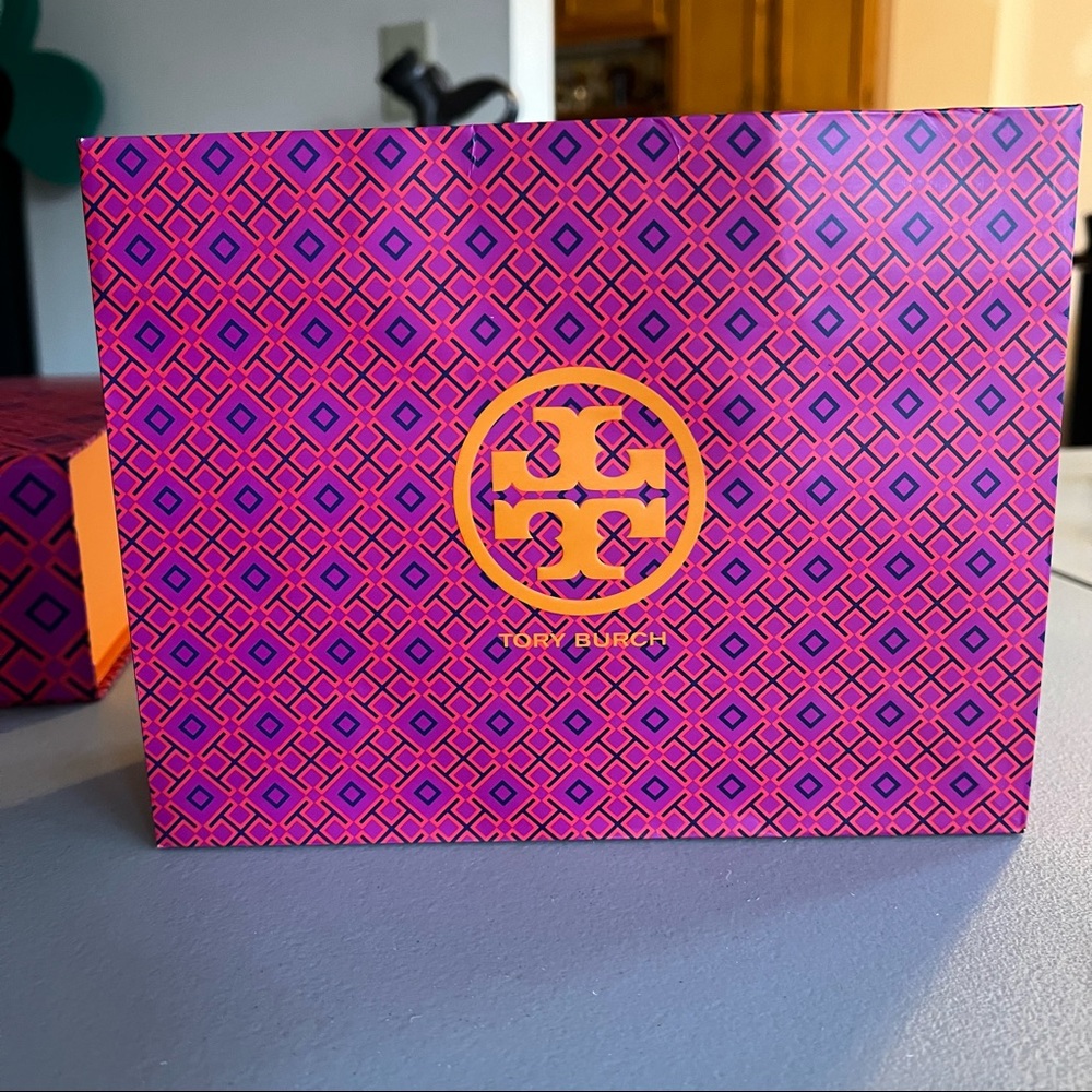 Small Tory Burch shopping bag